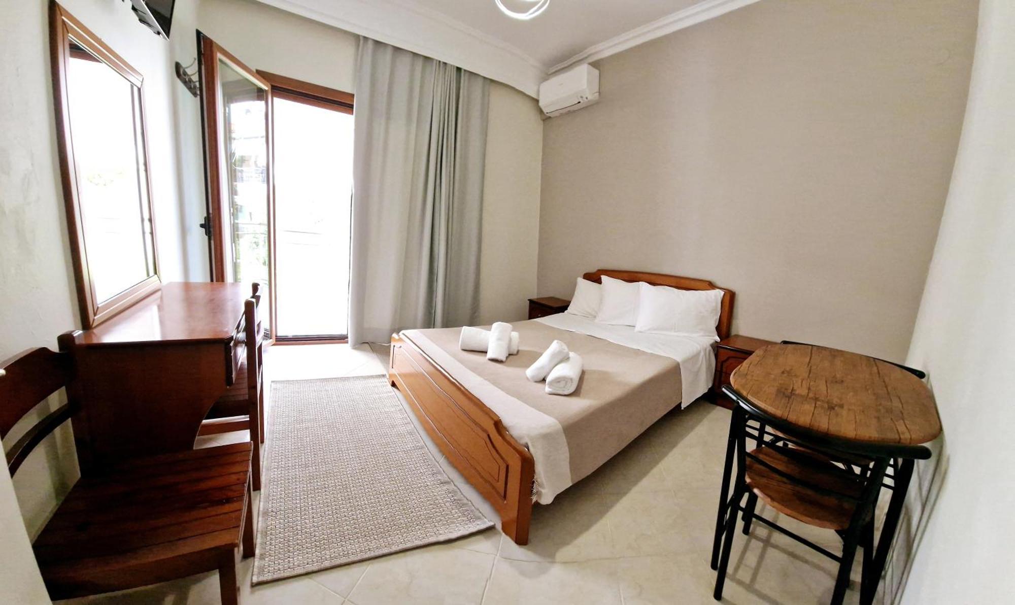 Paradosi Apartments Igoumenitsa Exterior foto
