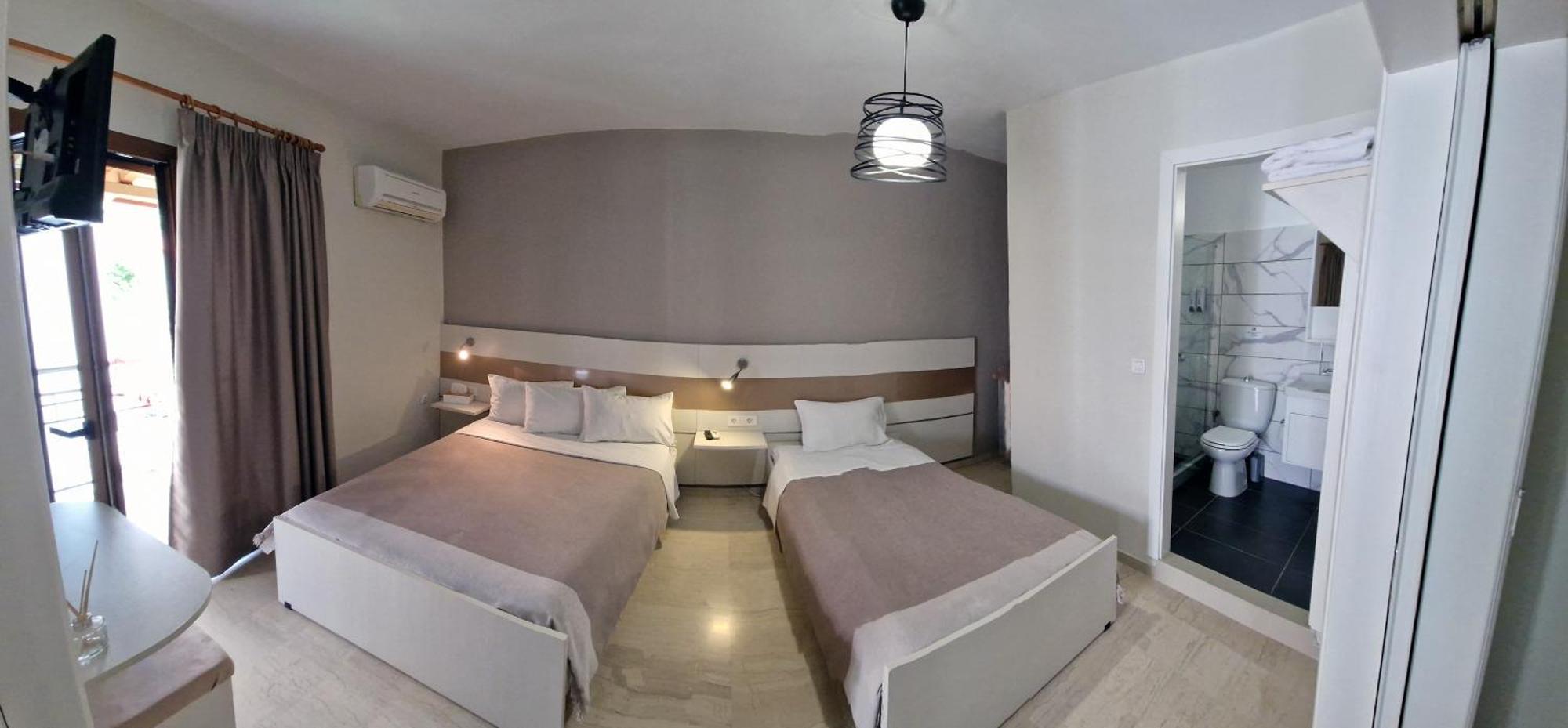 Paradosi Apartments Igoumenitsa Exterior foto